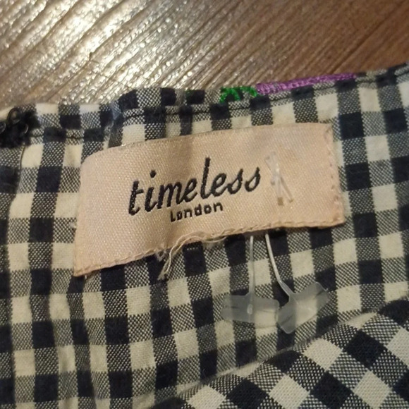 Timeless London ModCloth Black Gingham Embroidered Grape Halter Shorts Romper A7 - Picture 4 of 6
